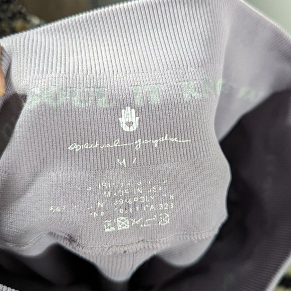 Spiritual Gangster Self Love Lavander Leggings Women's Size M - Picture 5 of 5